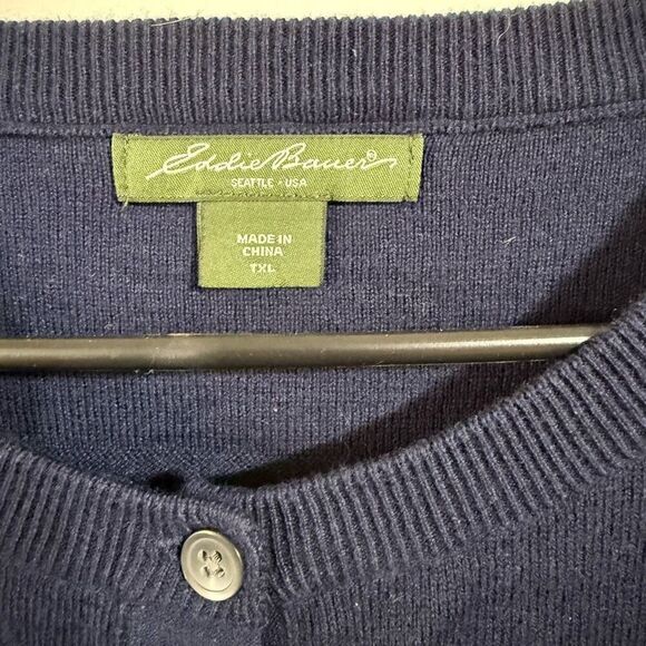 Eddie Bauer women’s size XL tall 3/4 sleeve button up cardigan ￼ - Picture 3 of 5